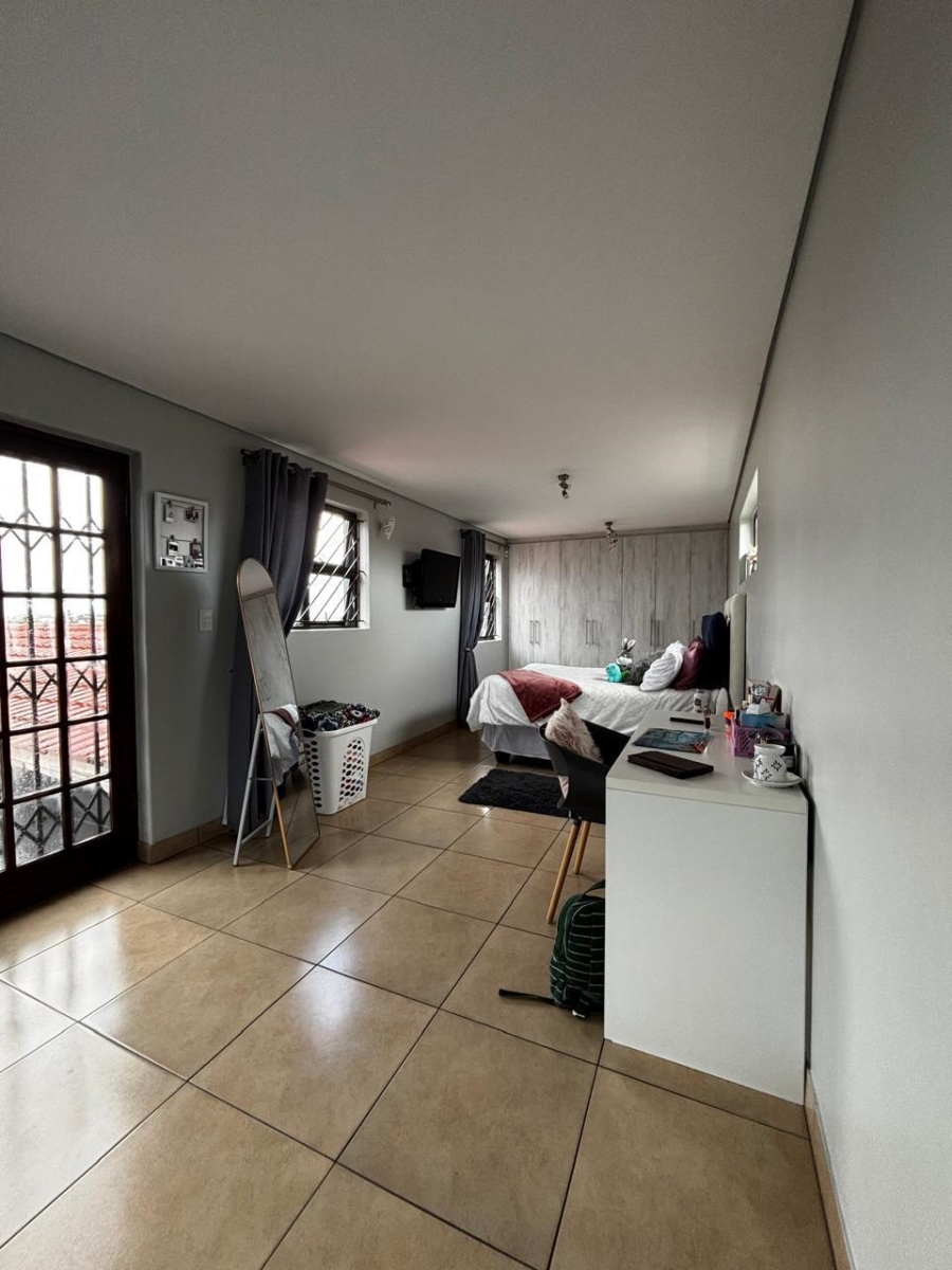 3 Bedroom Property for Sale in Strandfontein Village Western Cape